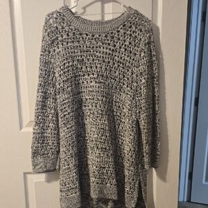 Croft & Barrow Women's Gray Knit Sweater